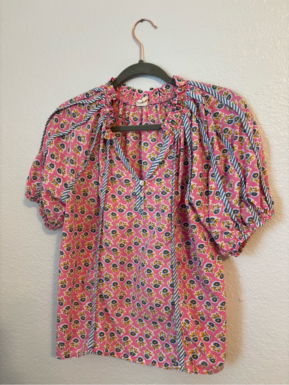 ivy jane Pink Floral Puff-Sleeve Ruffle Neck Blouse